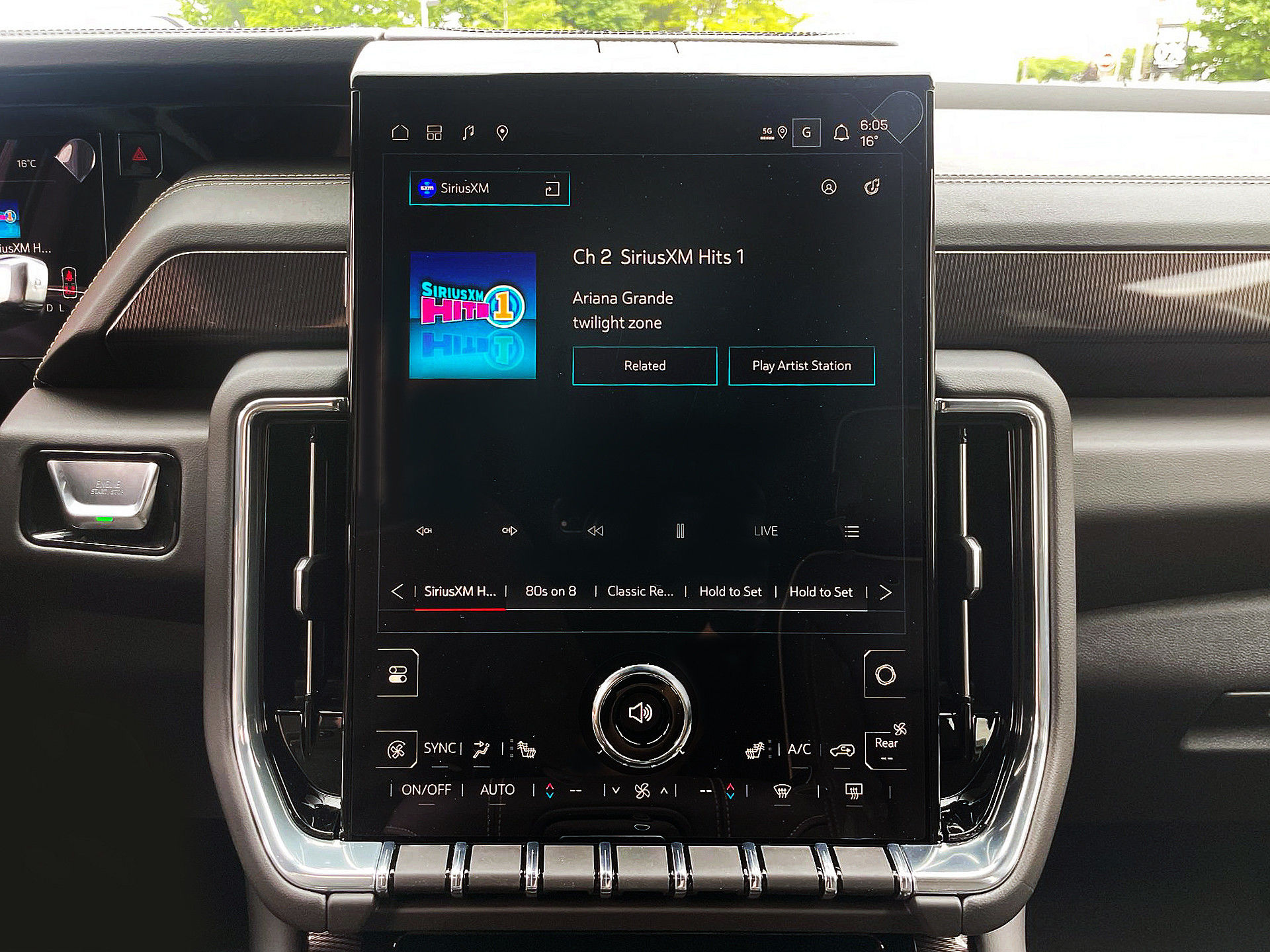 2025 GMC Yukon in Brampton, Ontario