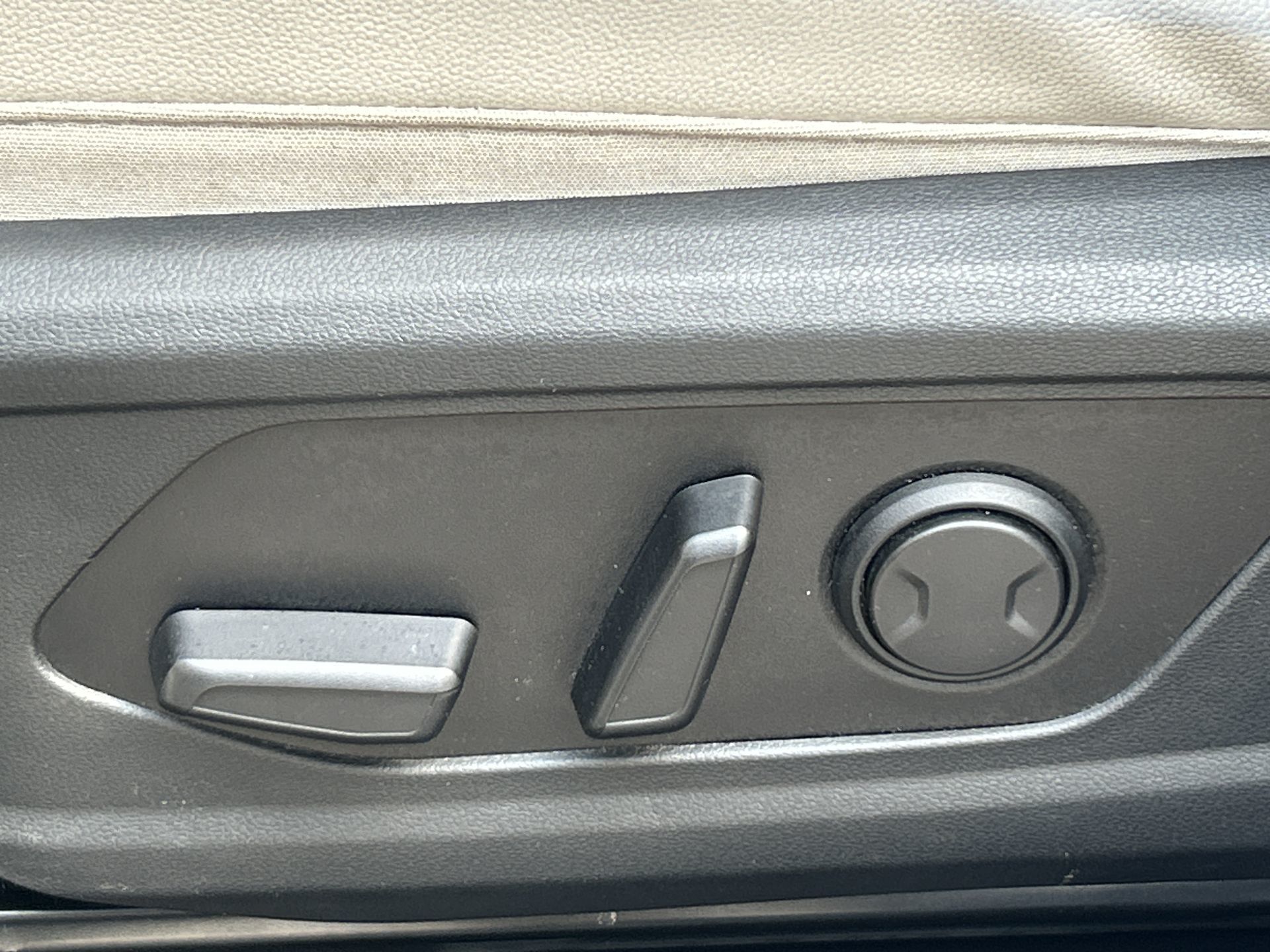 2022 Hyundai Tucson Hybrid in Brampton, Ontario
