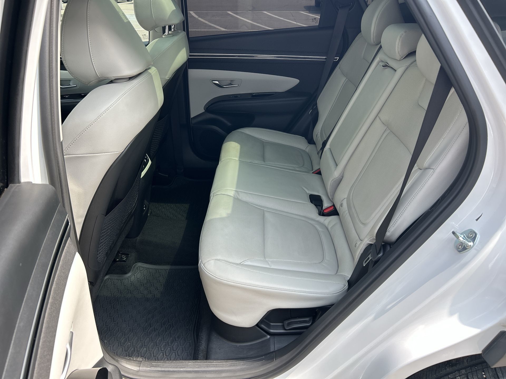 2022 Hyundai Tucson Hybrid in Brampton, Ontario