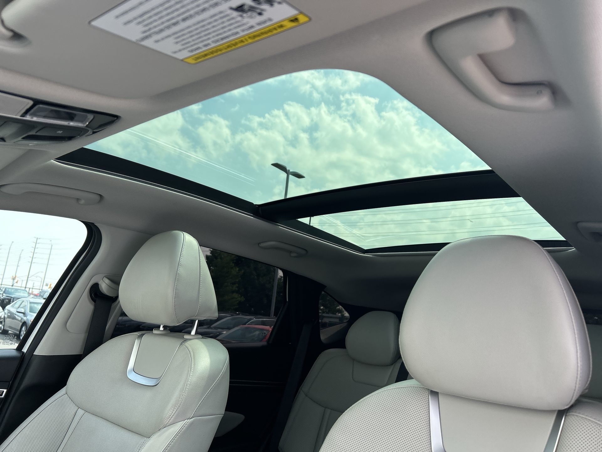 2022 Hyundai Tucson Hybrid in Brampton, Ontario