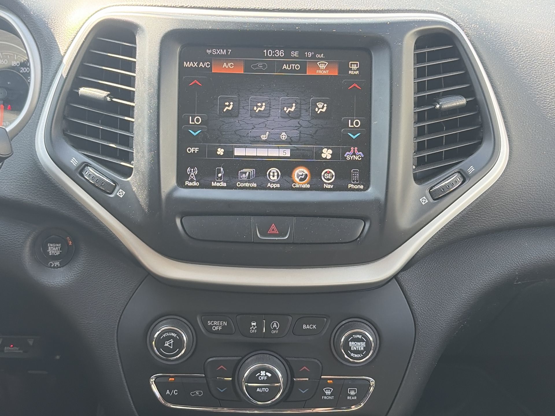 2018 Jeep Cherokee in Brampton, Ontario