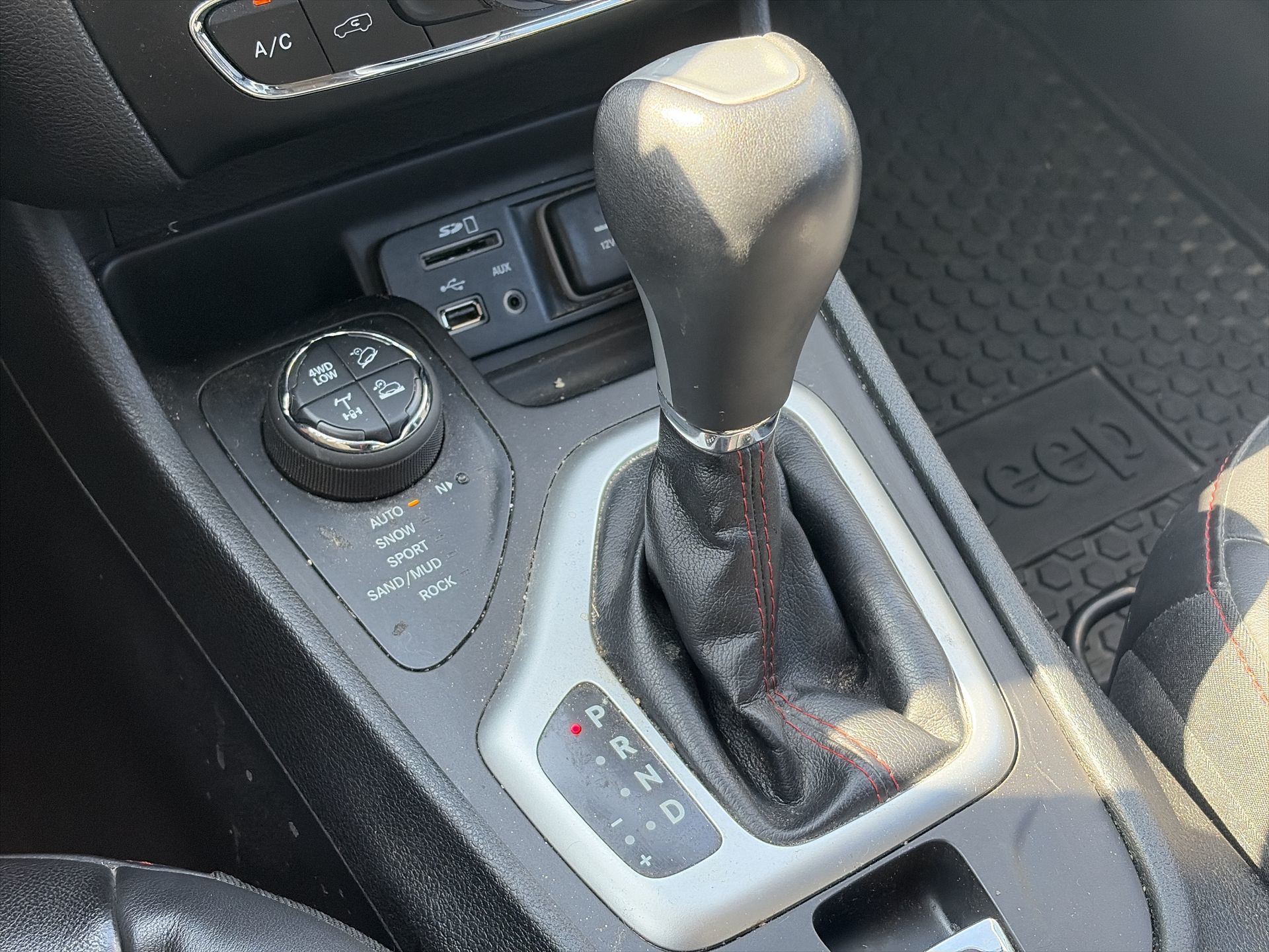 2018 Jeep Cherokee in Brampton, Ontario