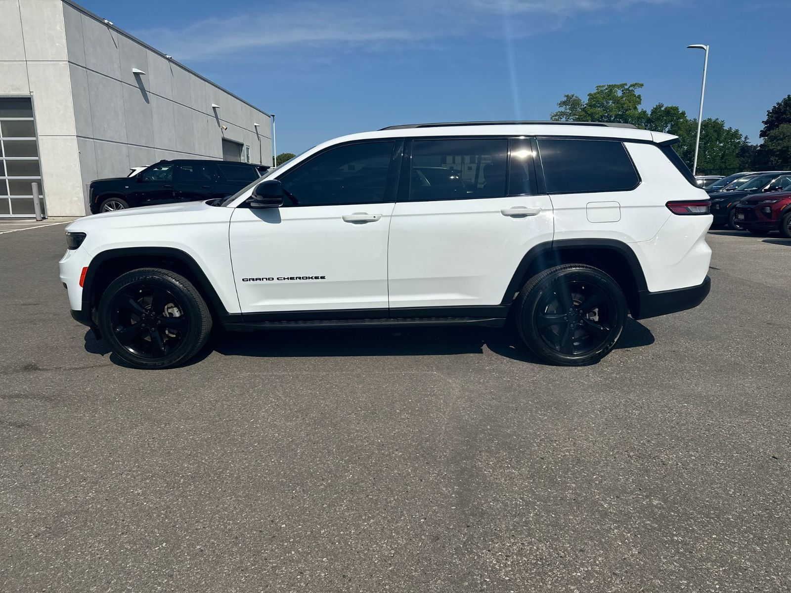 2021 Jeep Grand Cherokee in Brampton, Ontario