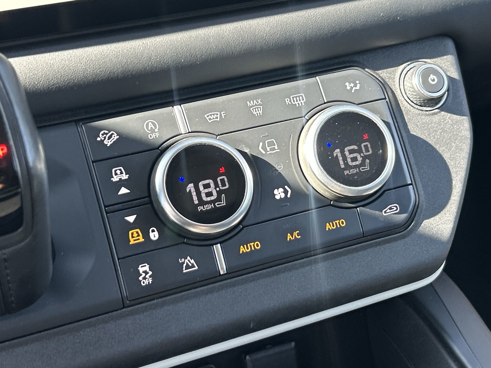 2023 Land Rover Defender