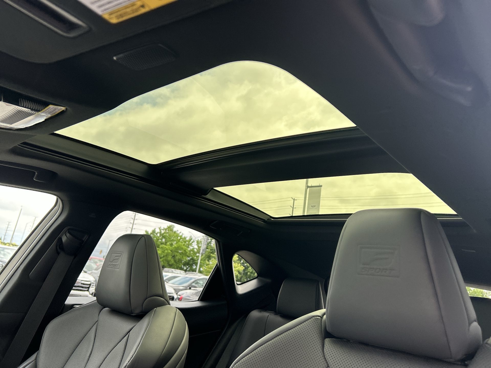 Lexus NX  2022 à Brampton, Ontario