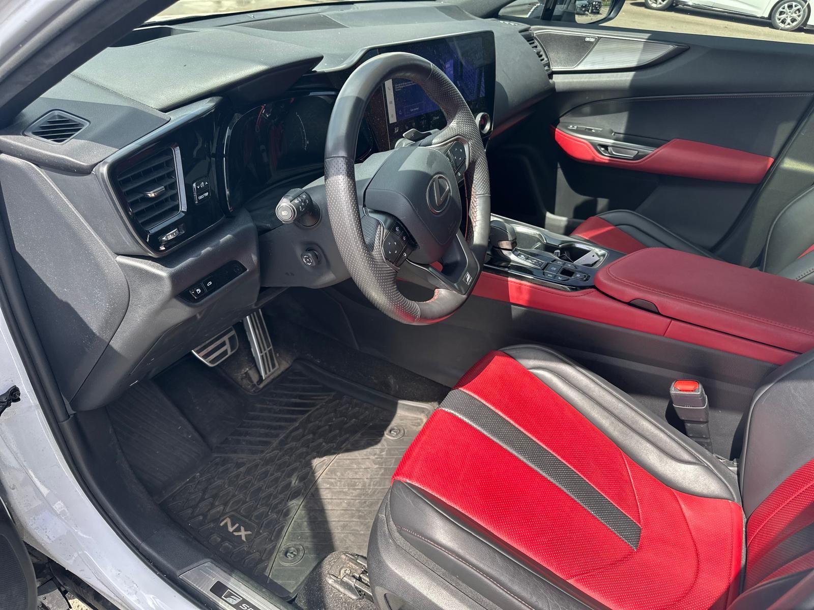 Lexus NX  2023 à Brampton, Ontario