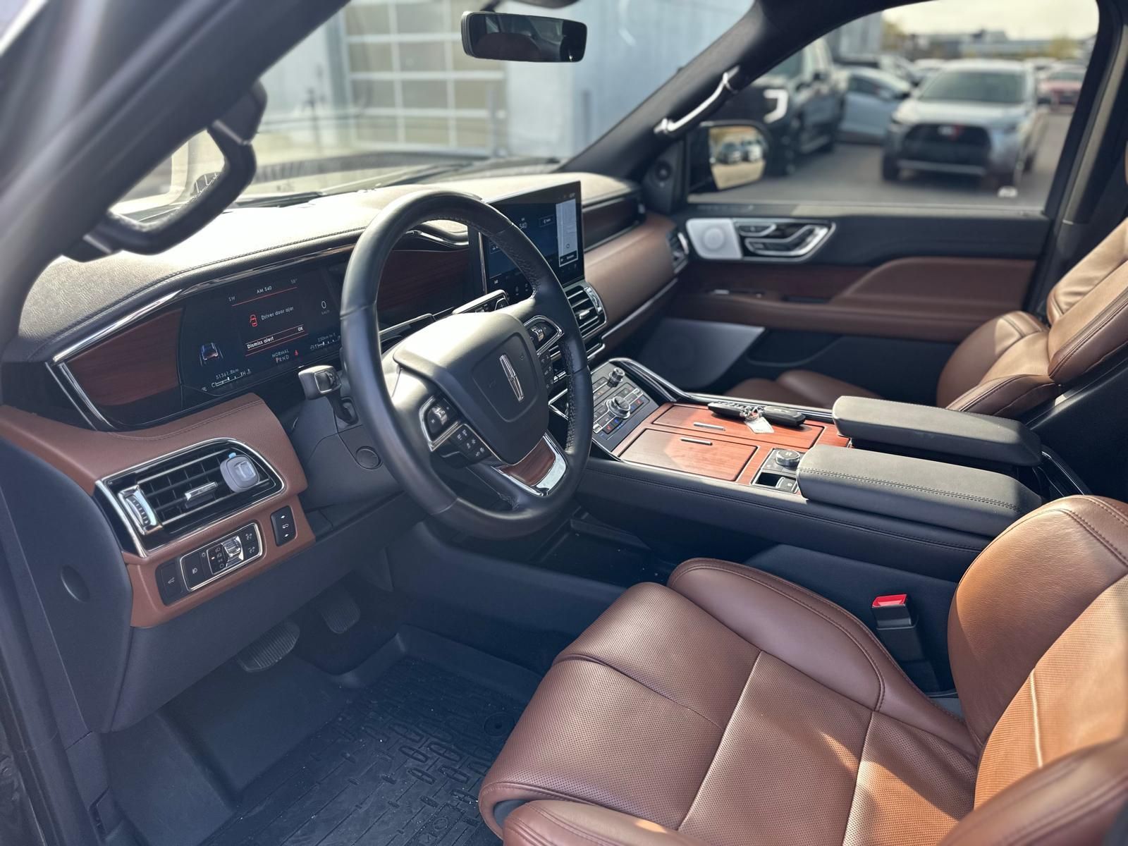 2022 Lincoln Navigator in Brampton, Ontario