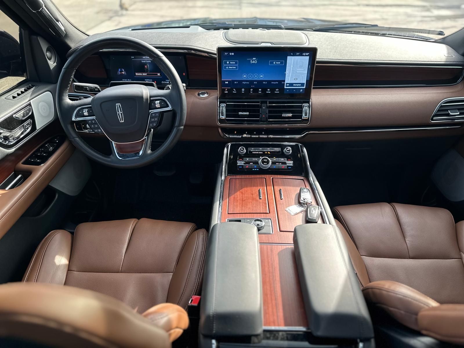 2022 Lincoln Navigator in Brampton, Ontario