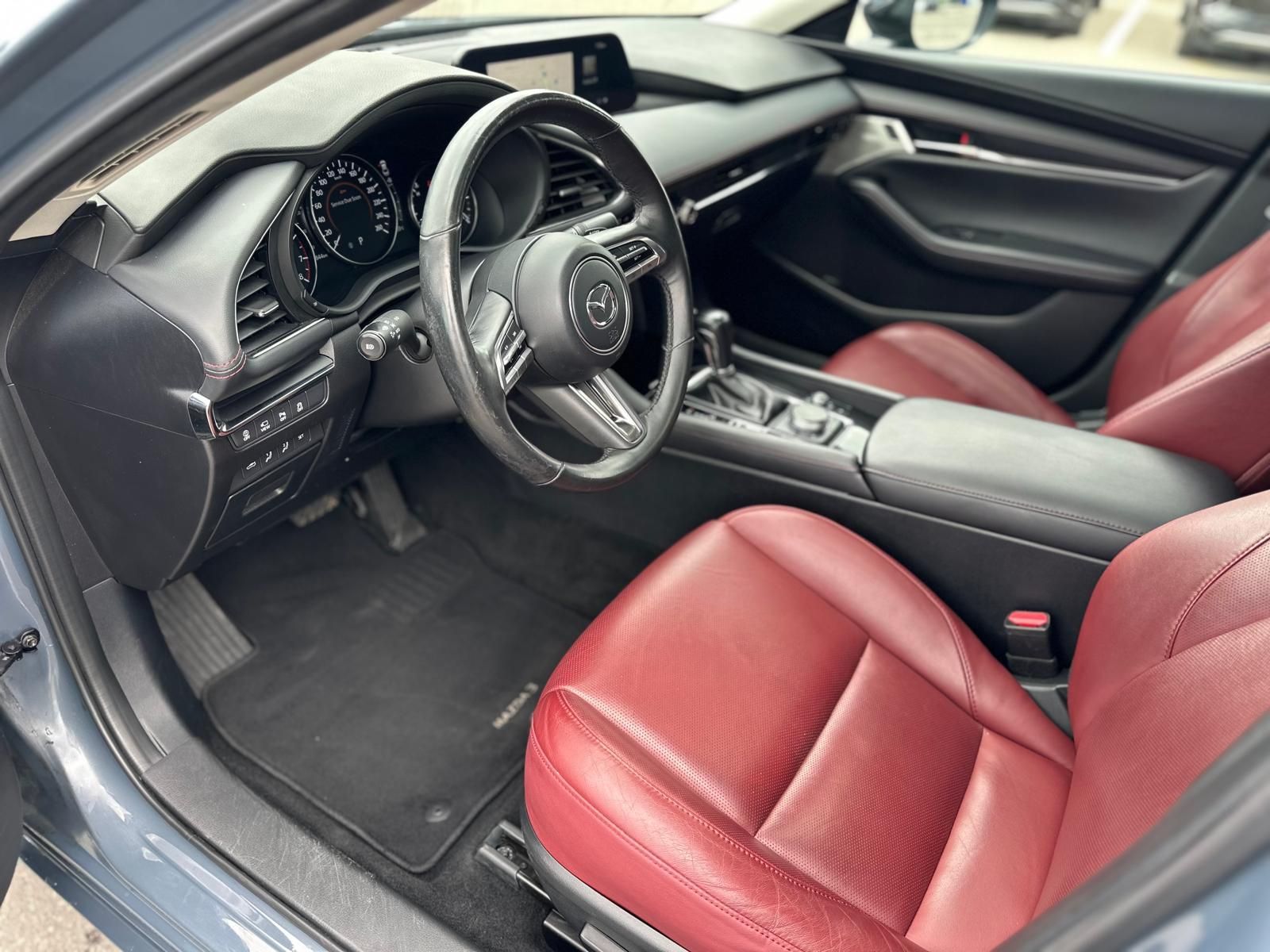 2022 Mazda 3 in Brampton, Ontario