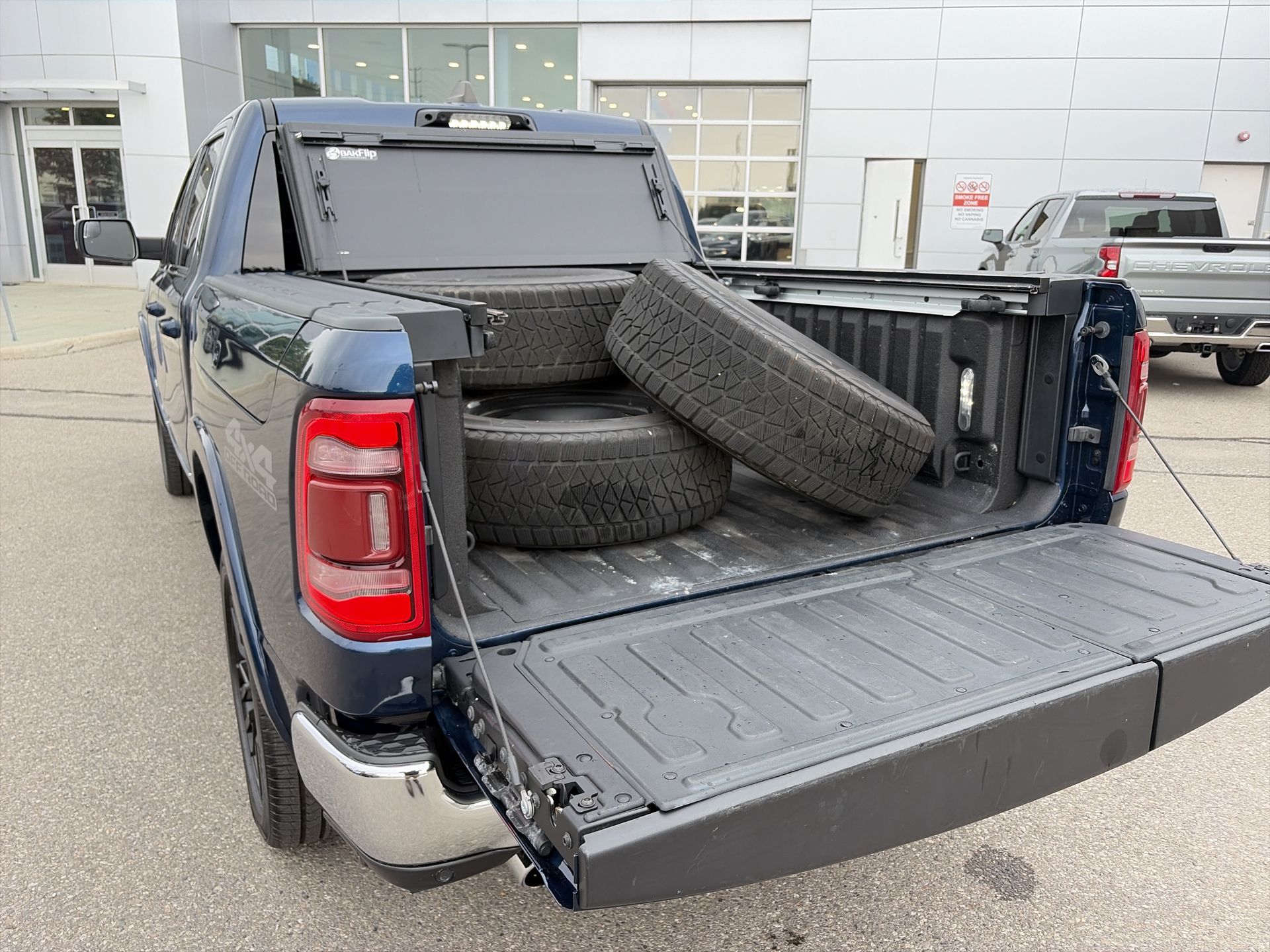 2023 Ram RAM 1500 Crew Cab 4x4 (DT)