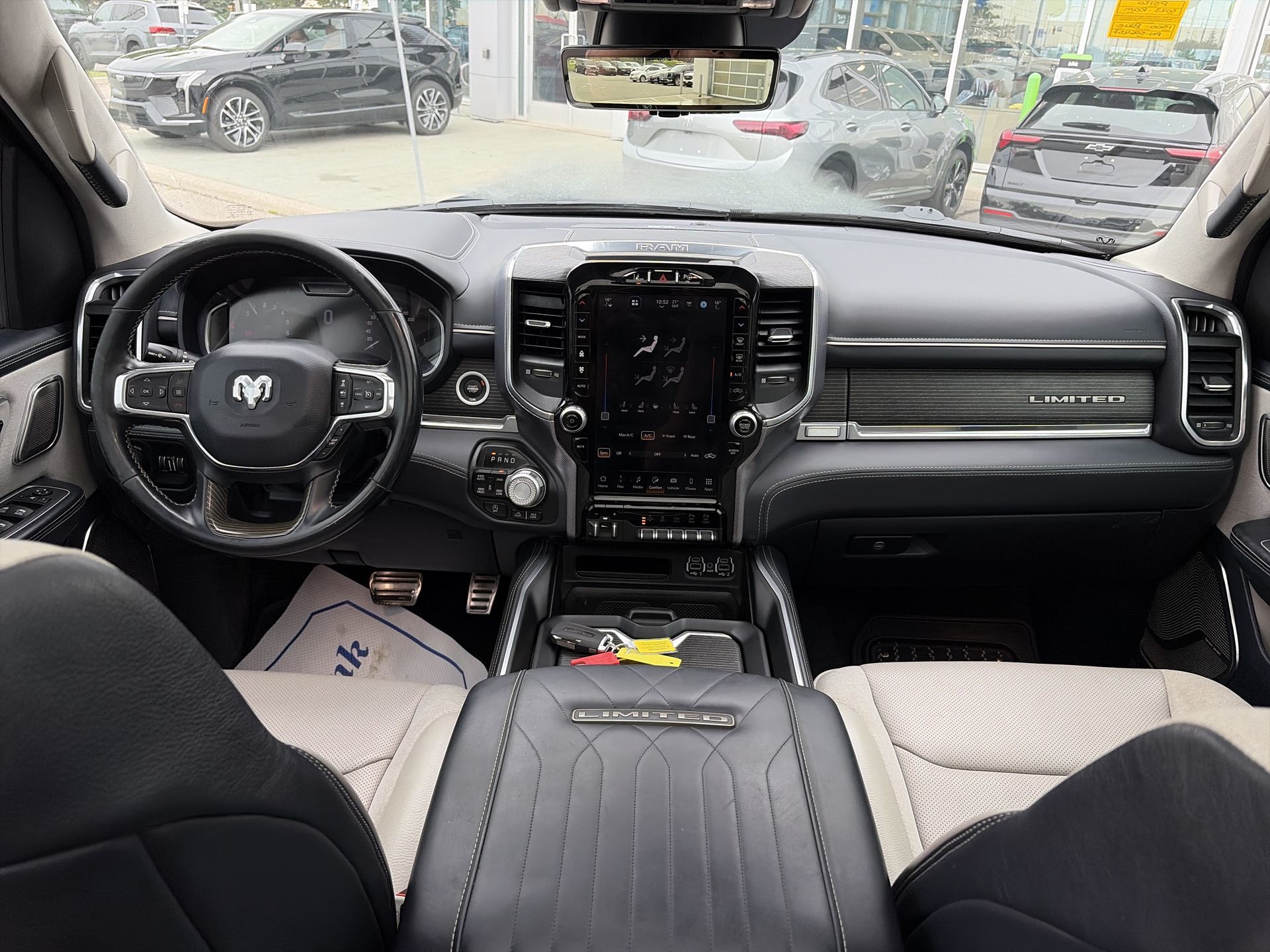 2023 Ram RAM 1500 Crew Cab 4x4 (DT)