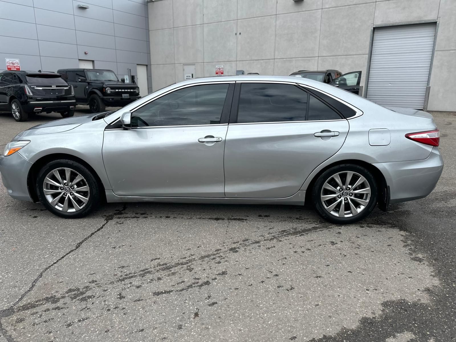 2016 Toyota Camry Hybrid