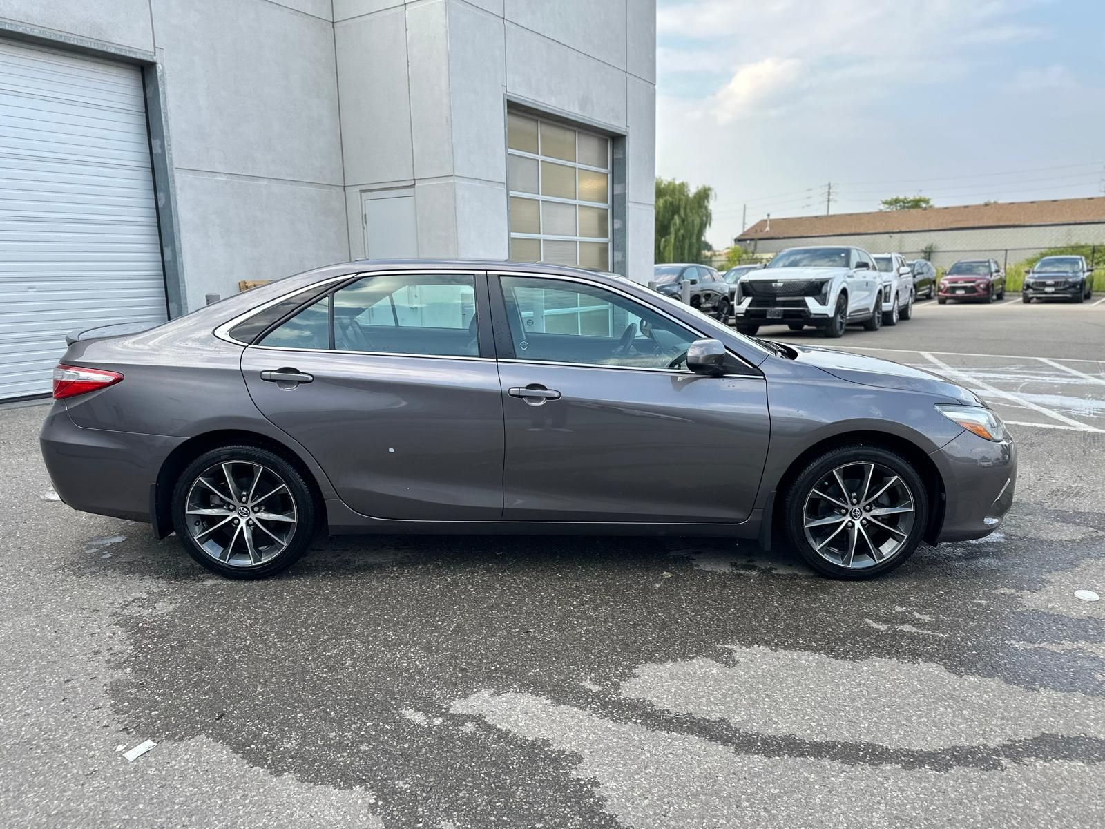 Toyota Camry  2015 à Brampton, Ontario