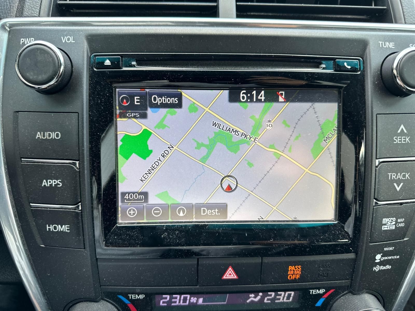 Toyota Camry  2015 à Brampton, Ontario