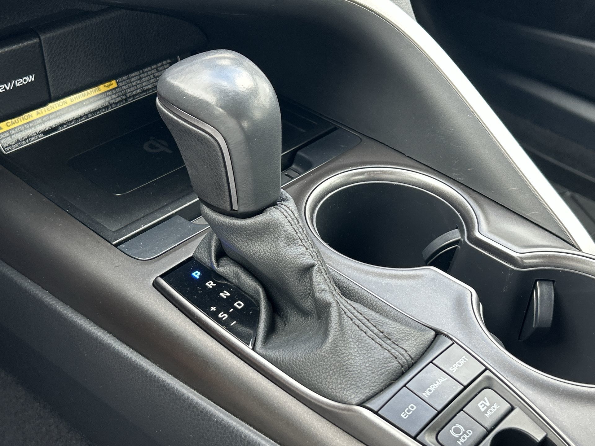 2021 Toyota Camry in Brampton, Ontario