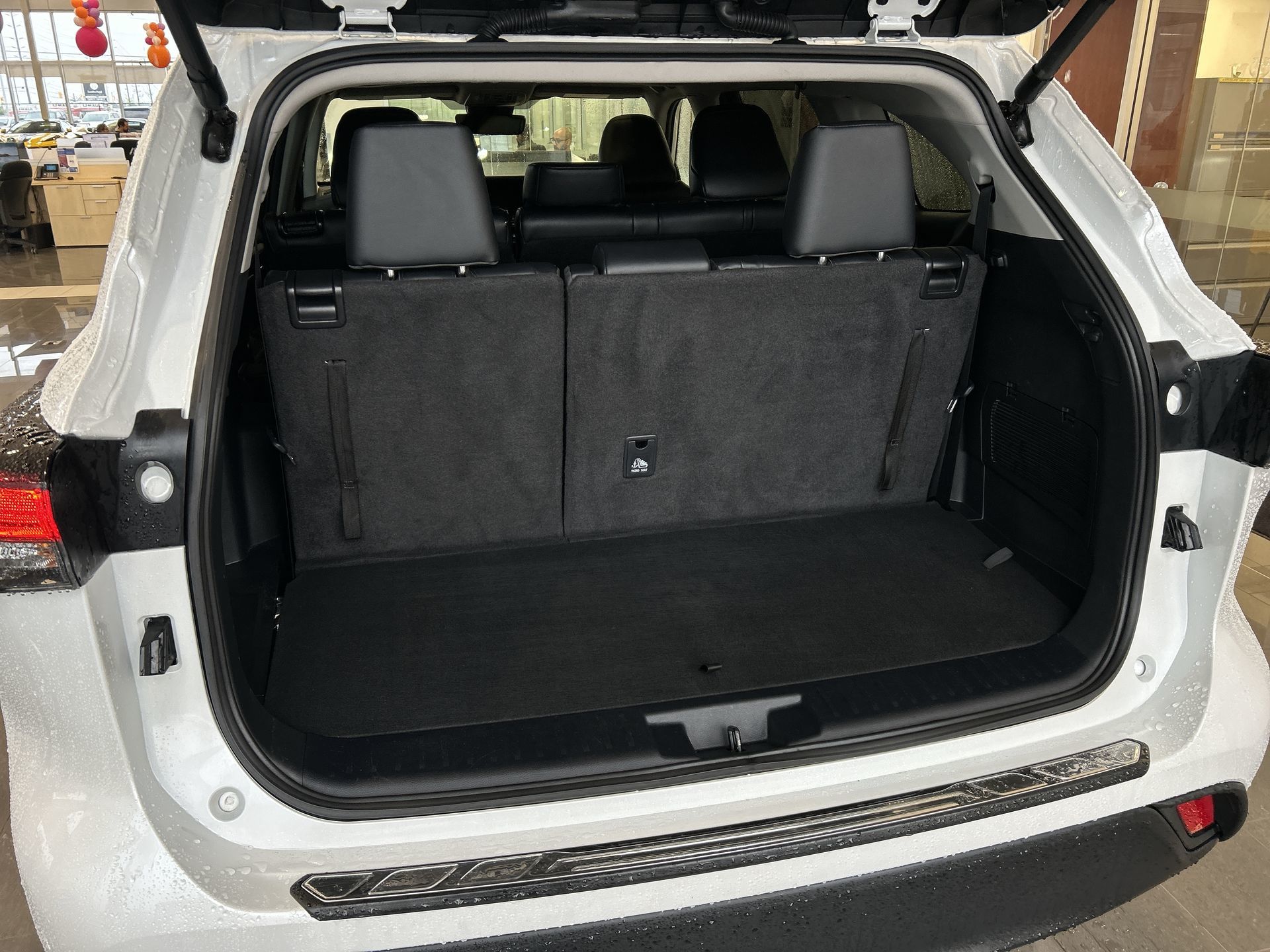 2024 Toyota Highlander in Brampton, Ontario