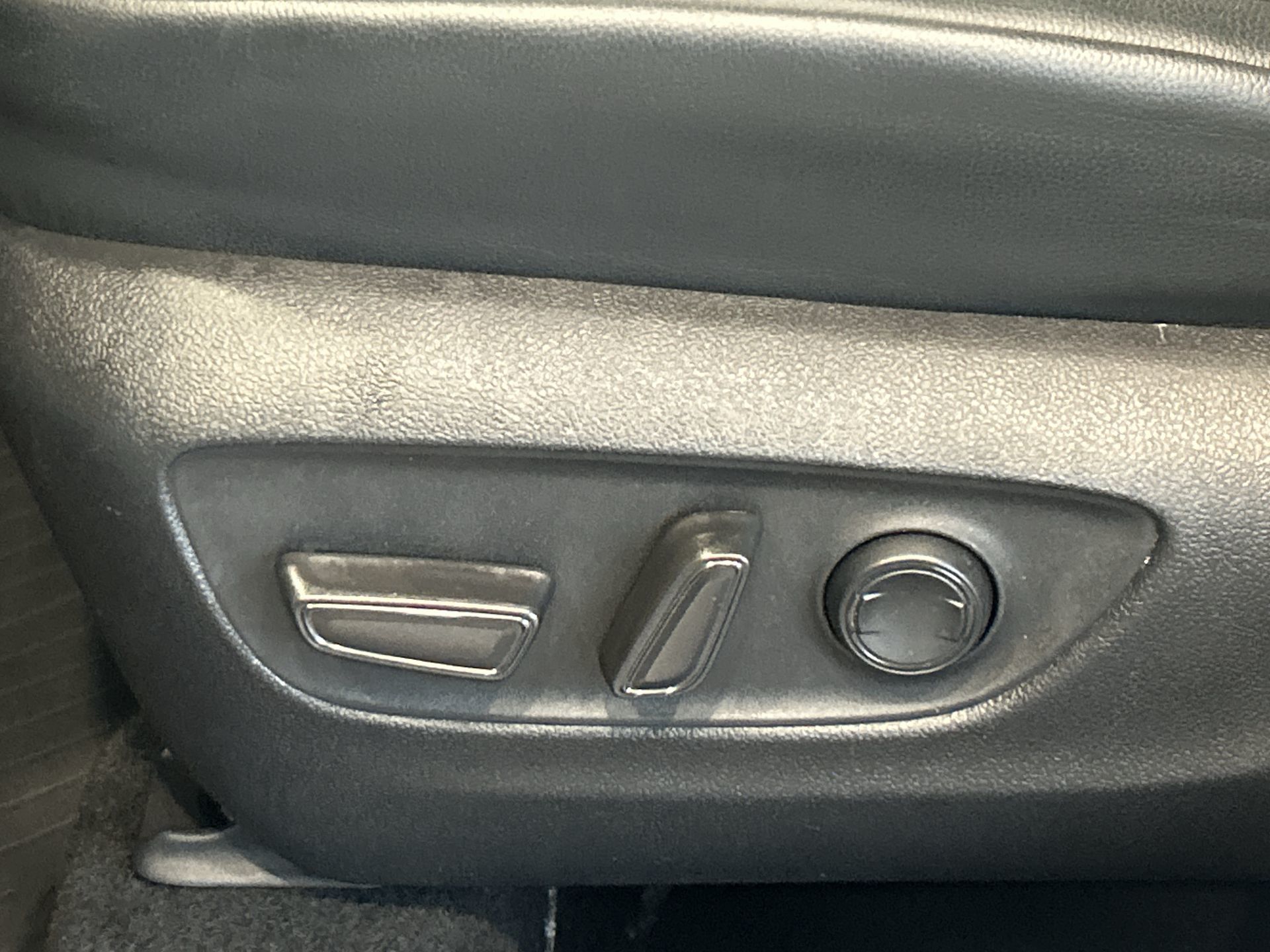 2024 Toyota Highlander in Brampton, Ontario