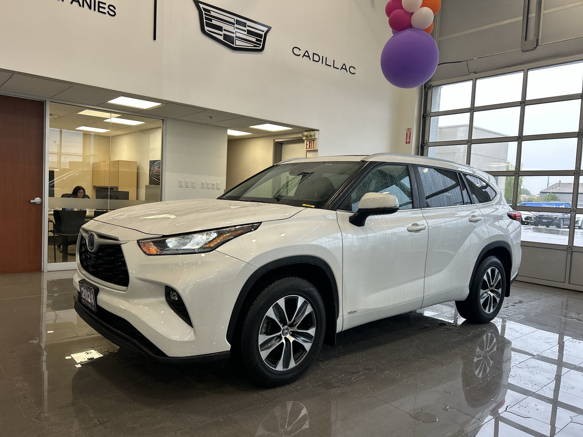 2024 Toyota Highlander in Brampton, Ontario