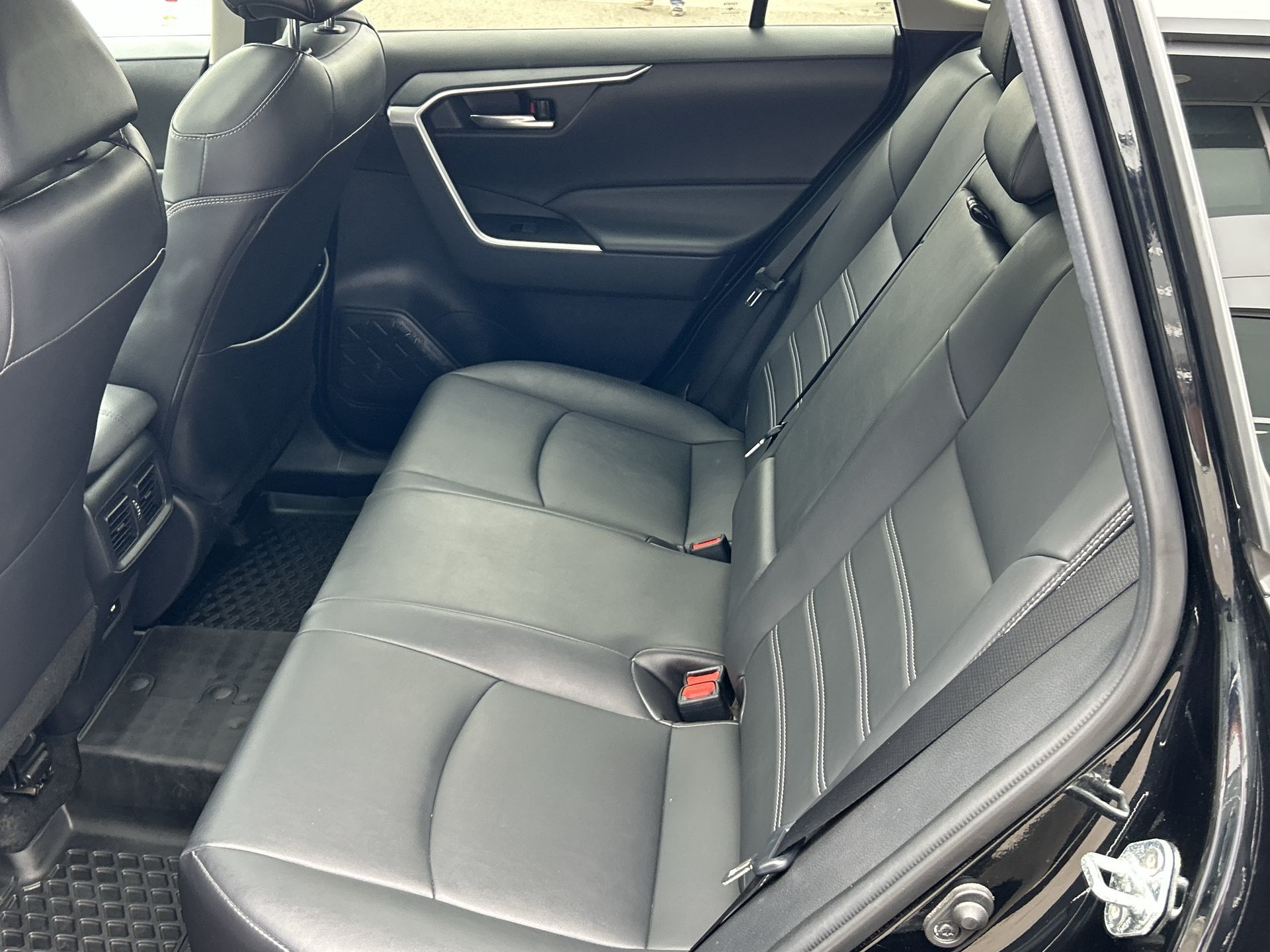 Toyota RAV4  2021 à Brampton, Ontario
