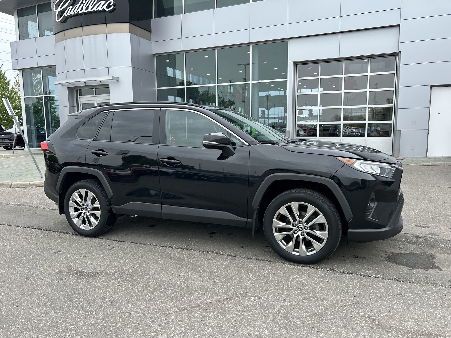 Toyota RAV4  2021 à Brampton, Ontario