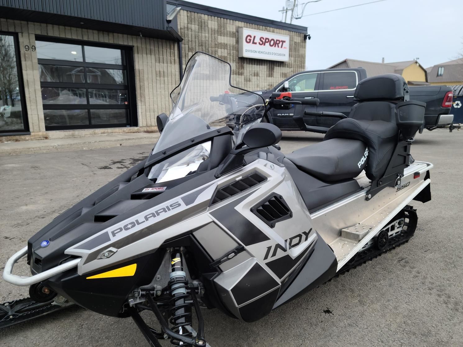 2021 Polaris Indy LXT 550F