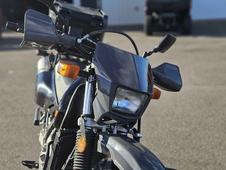 2023 Suzuki DR650SE