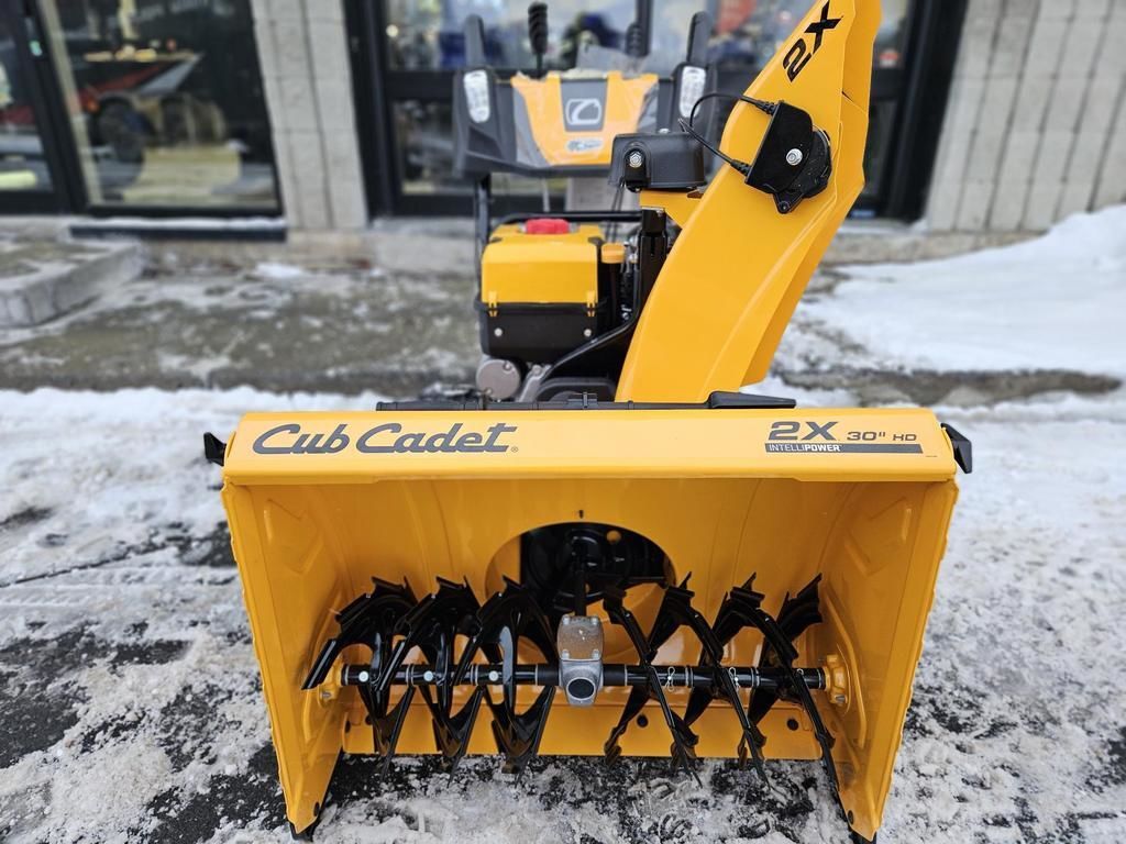 Cub Cadet 2X 30 HD  2024