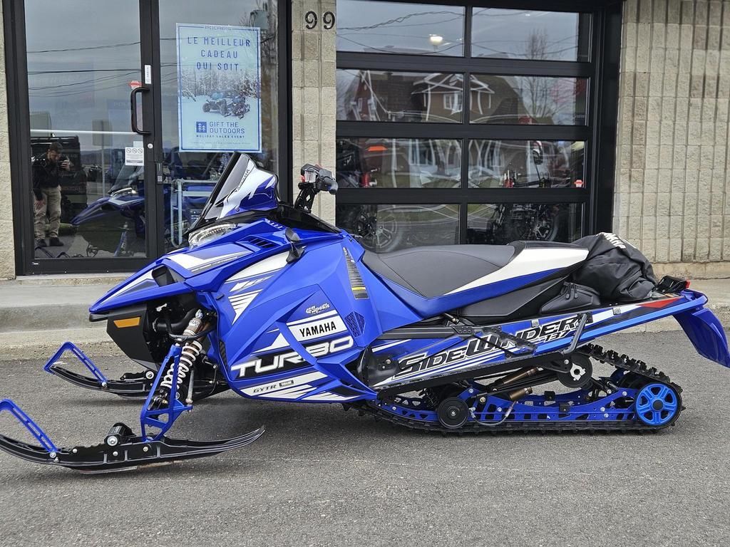 2017 Yamaha SIDEWINDER LTX LE