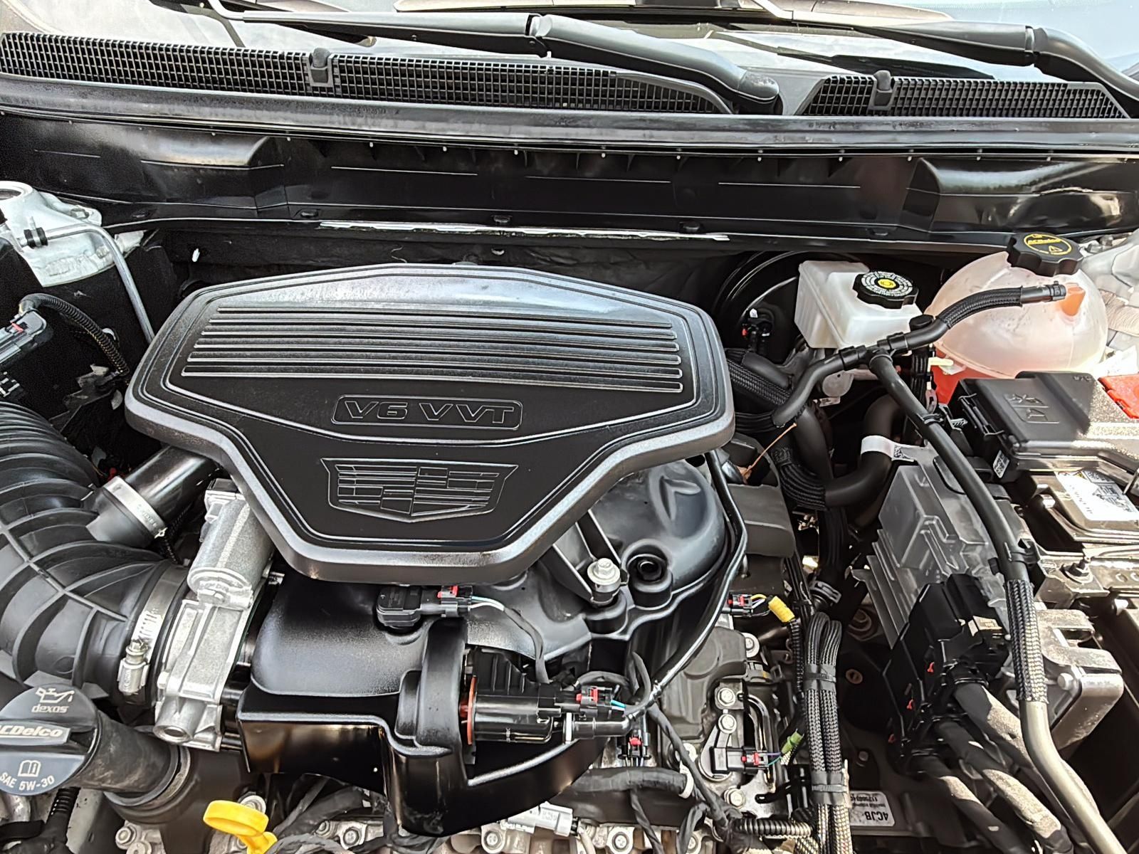 Photo 2025 Cadillac XT5 AWD Sport #8