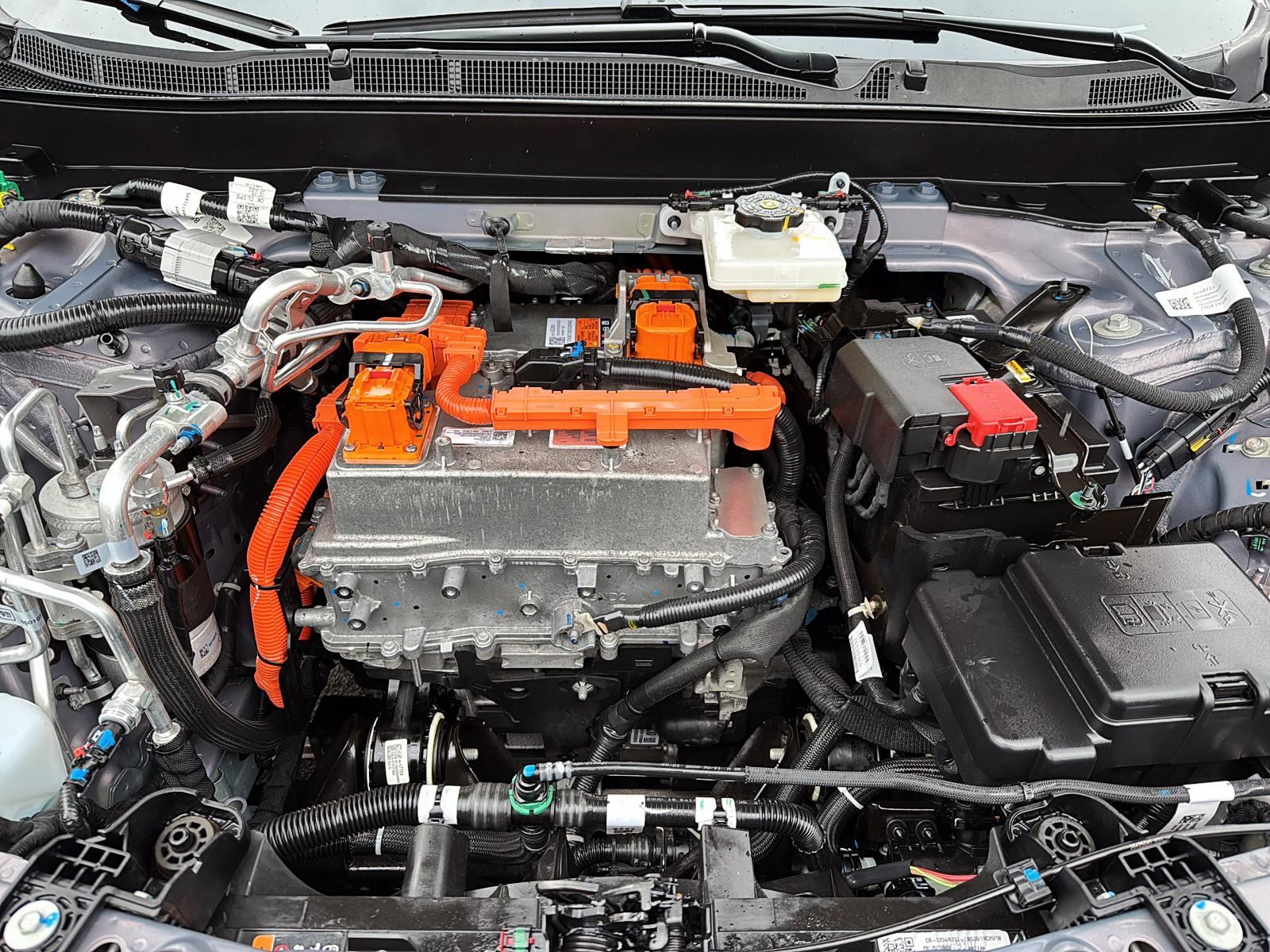 Photo 2026 Chevrolet Blazer EV AWD LT #8