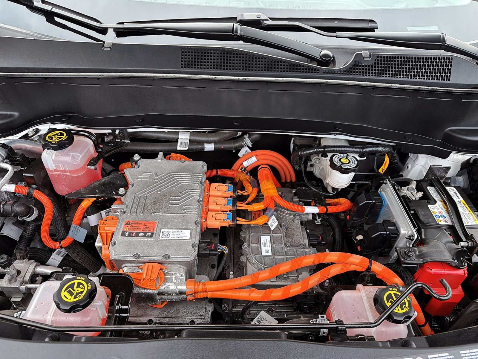 Photo 2023 Chevrolet Bolt EUV LT #8