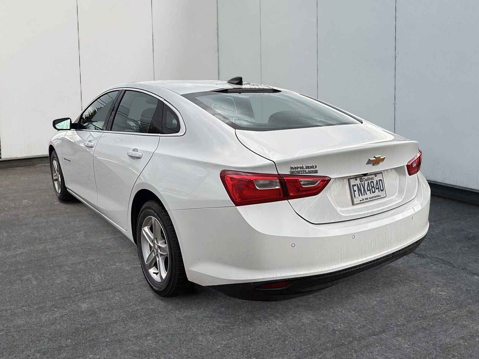 Photo 2024 Chevrolet Malibu LS #4