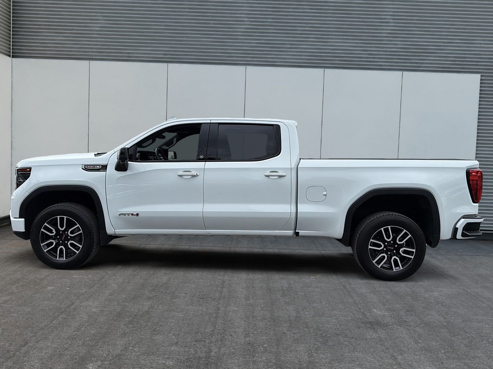 Photo 2025 GMC Sierra 1500 AT4 #5