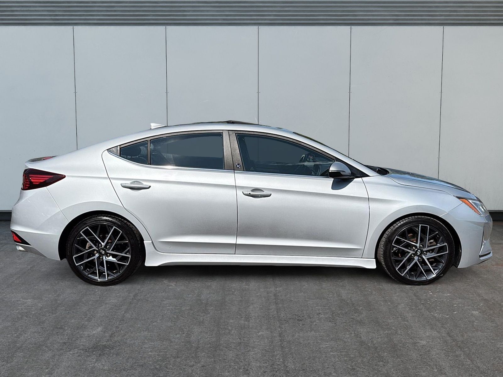 Photo Hyundai Elantra Sport 2019 #3