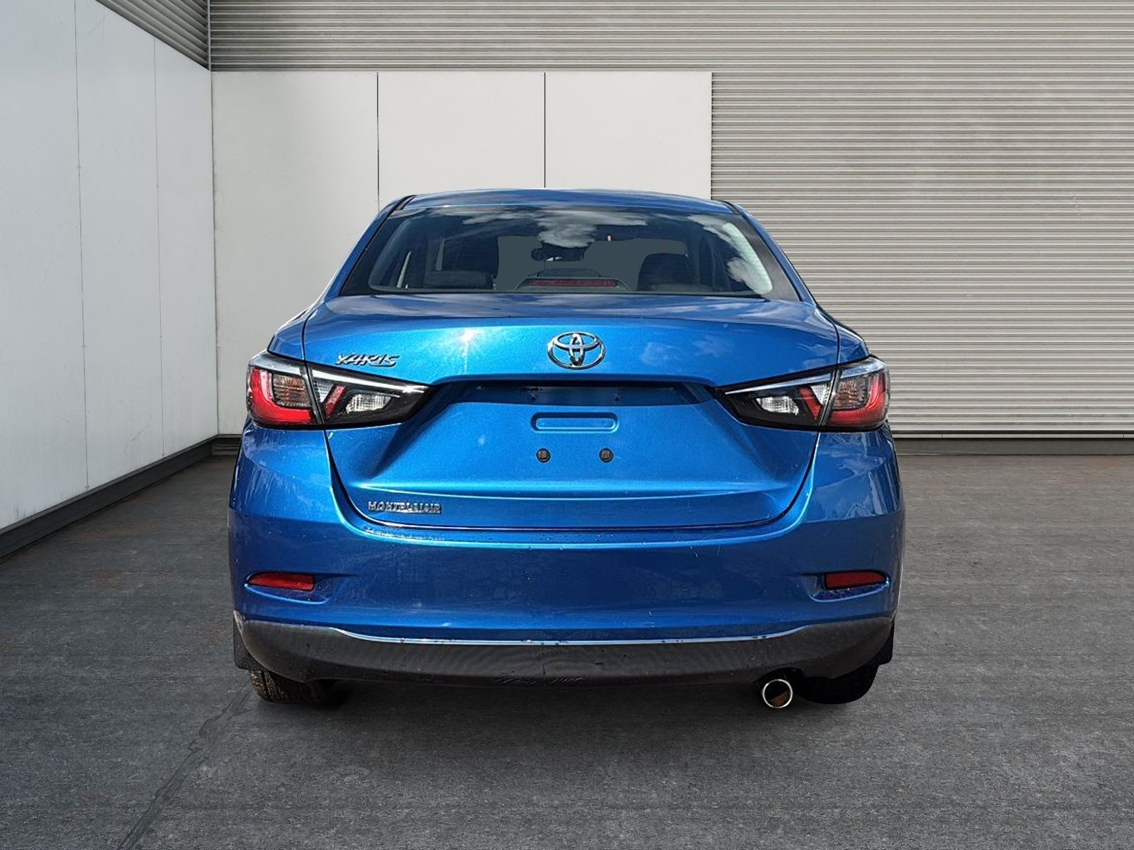 Photo 2018 Toyota Yaris Sedan #3