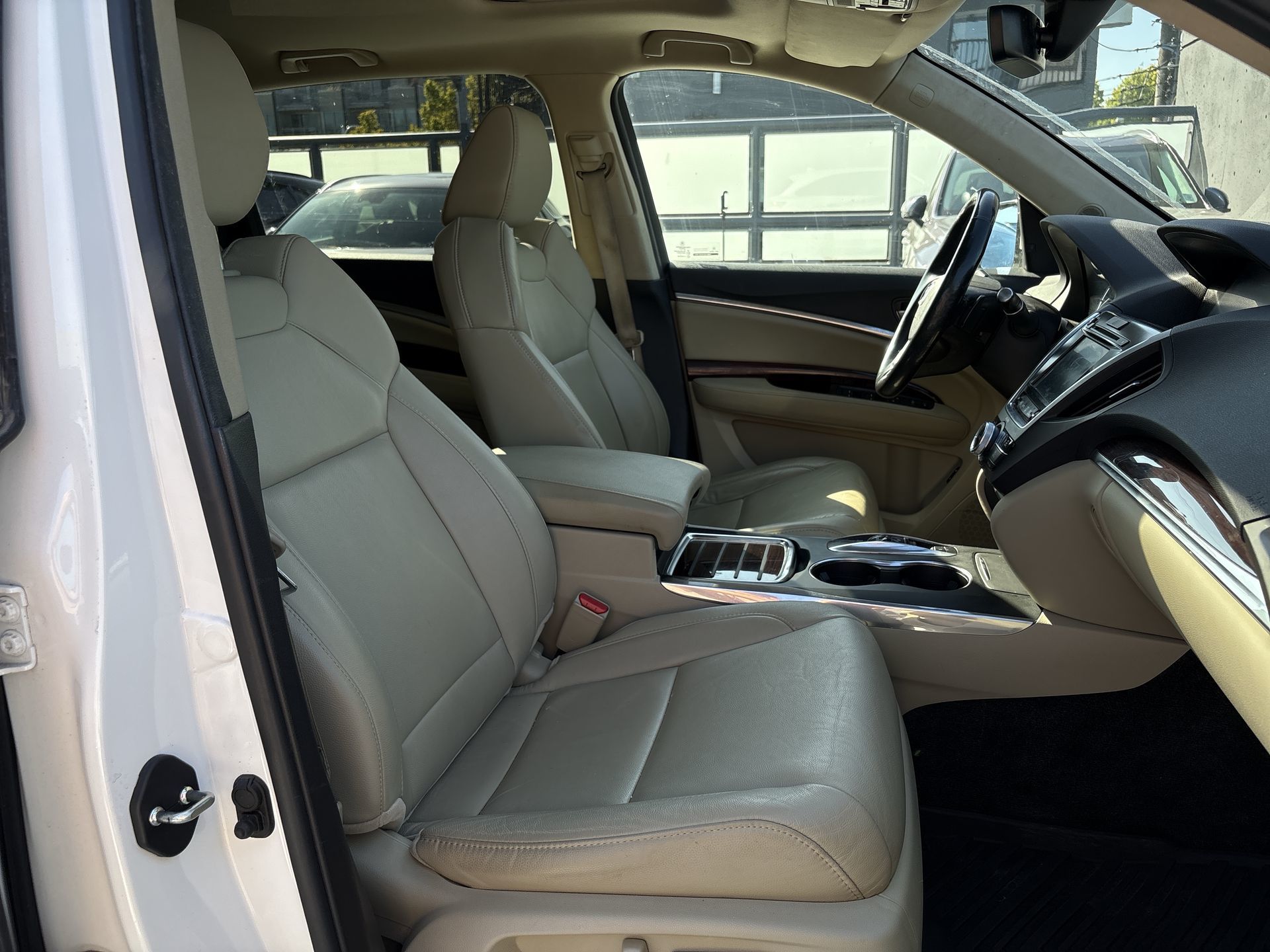 2016  MDX