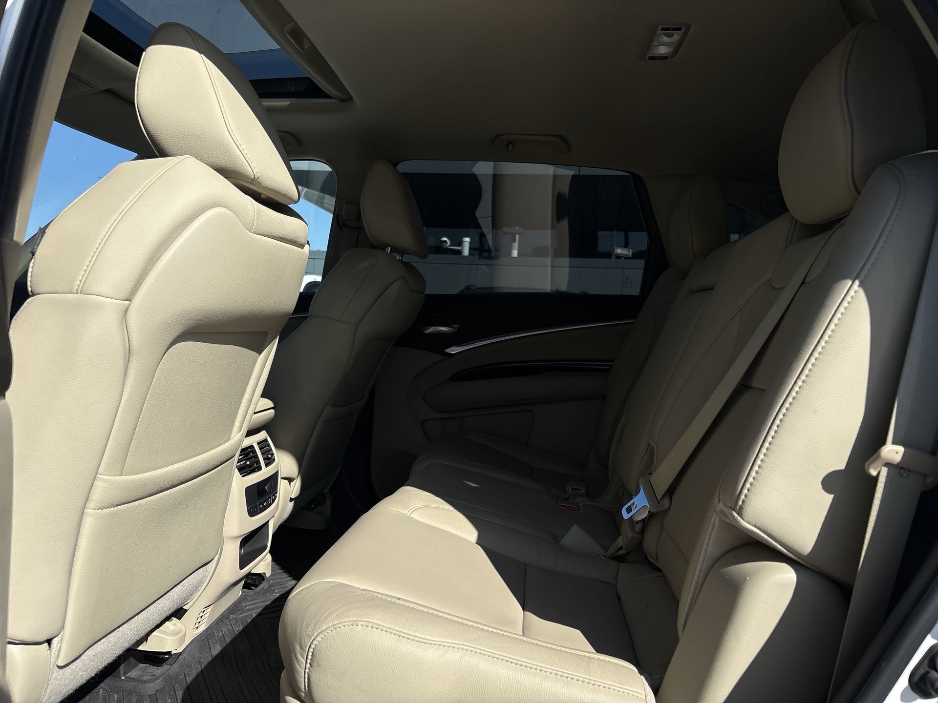 2016  MDX