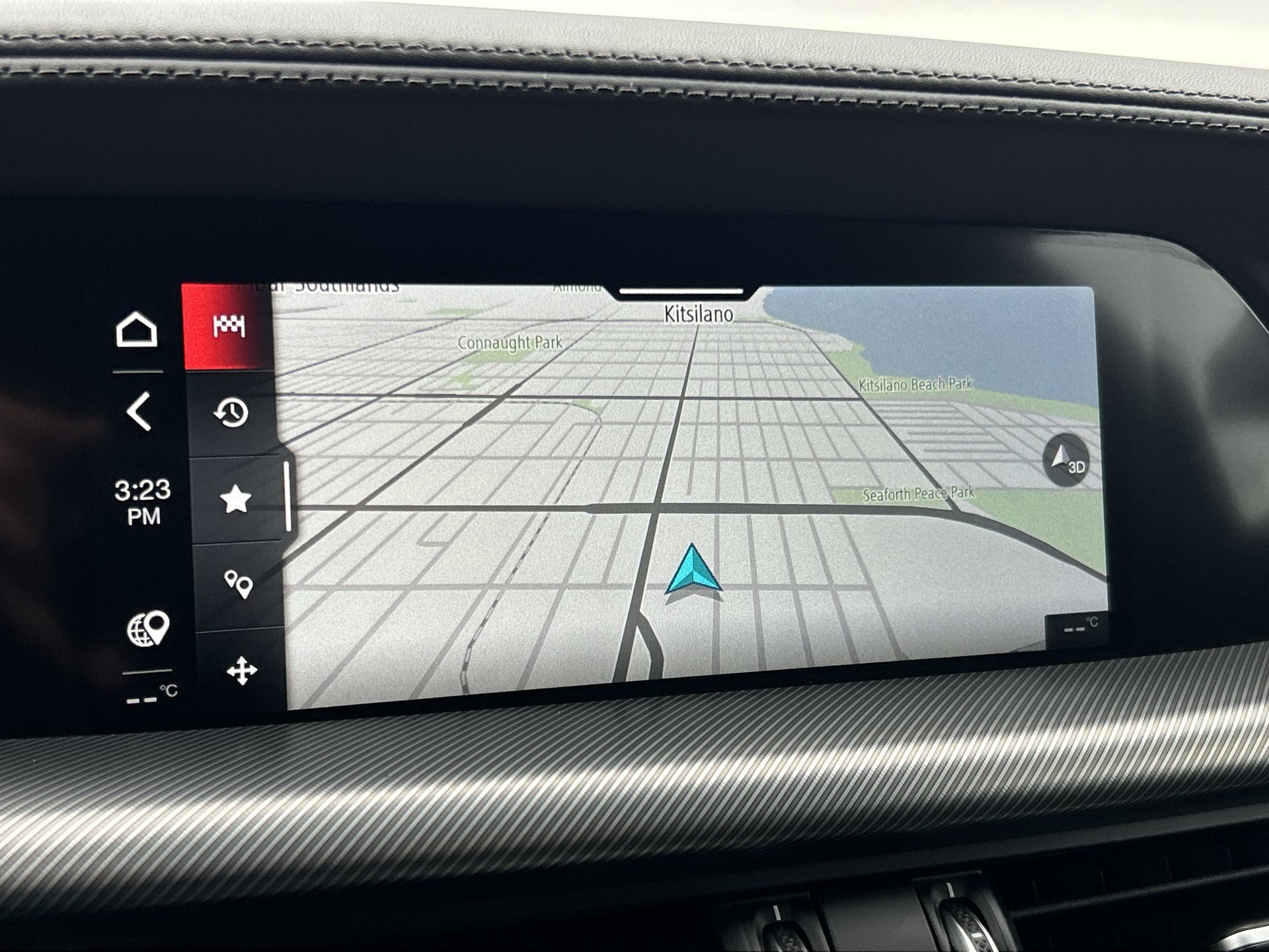 Alfa Romeo Stelvio  2022 à Vancouver, Colombie-Britannique