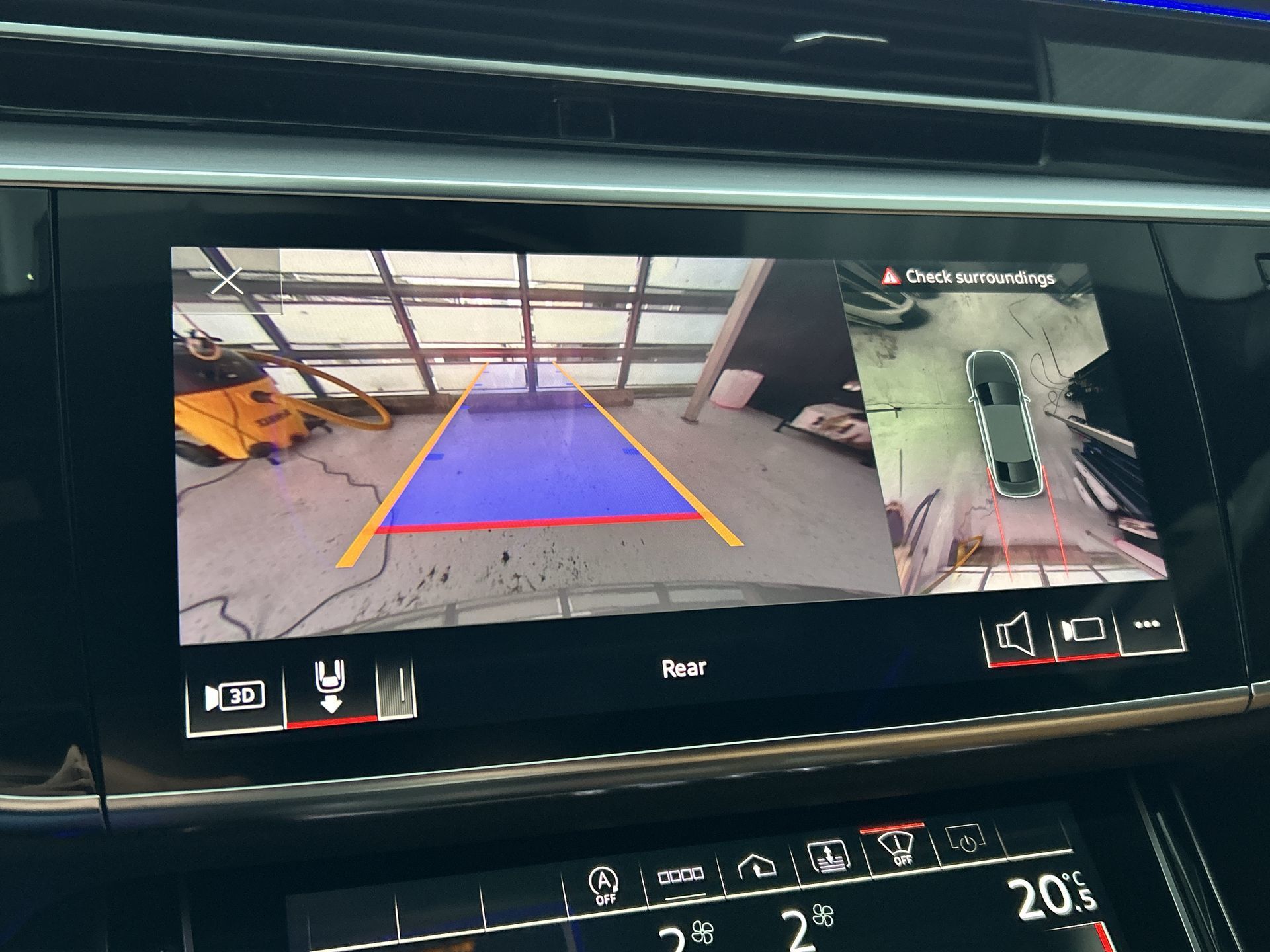 Audi S8  2022 à Vancouver, Colombie-Britannique