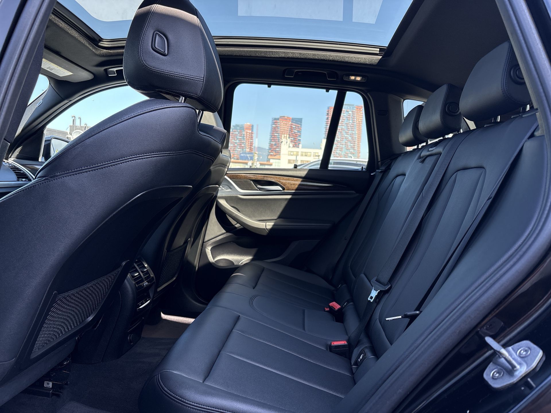 2019  X3