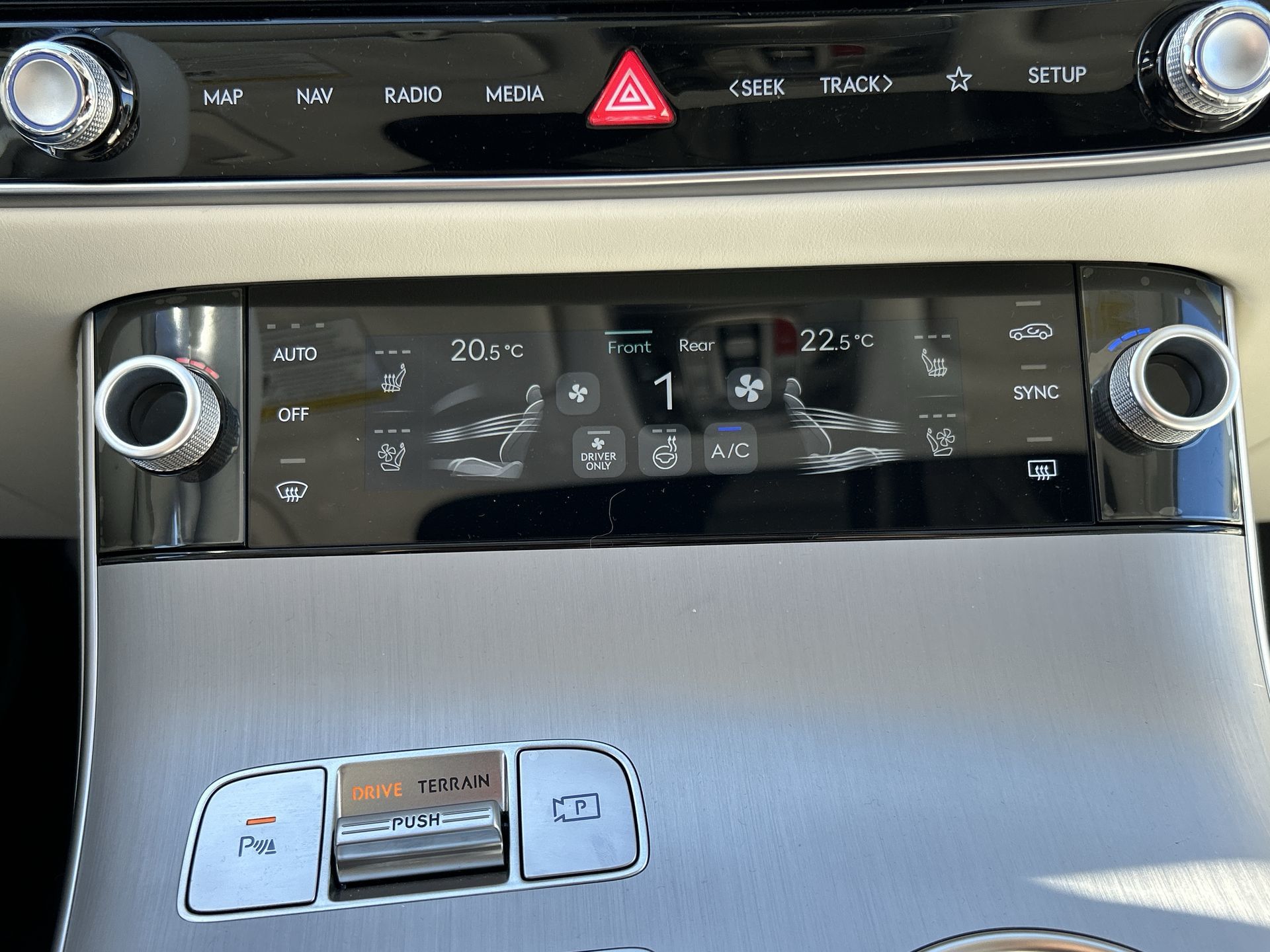 GENESIS Electrified GV70  2026 à Vancouver, Colombie-Britannique