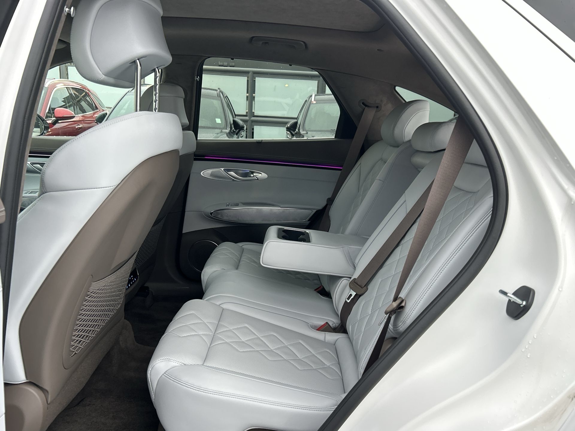 2026 GENESIS Electrified GV70