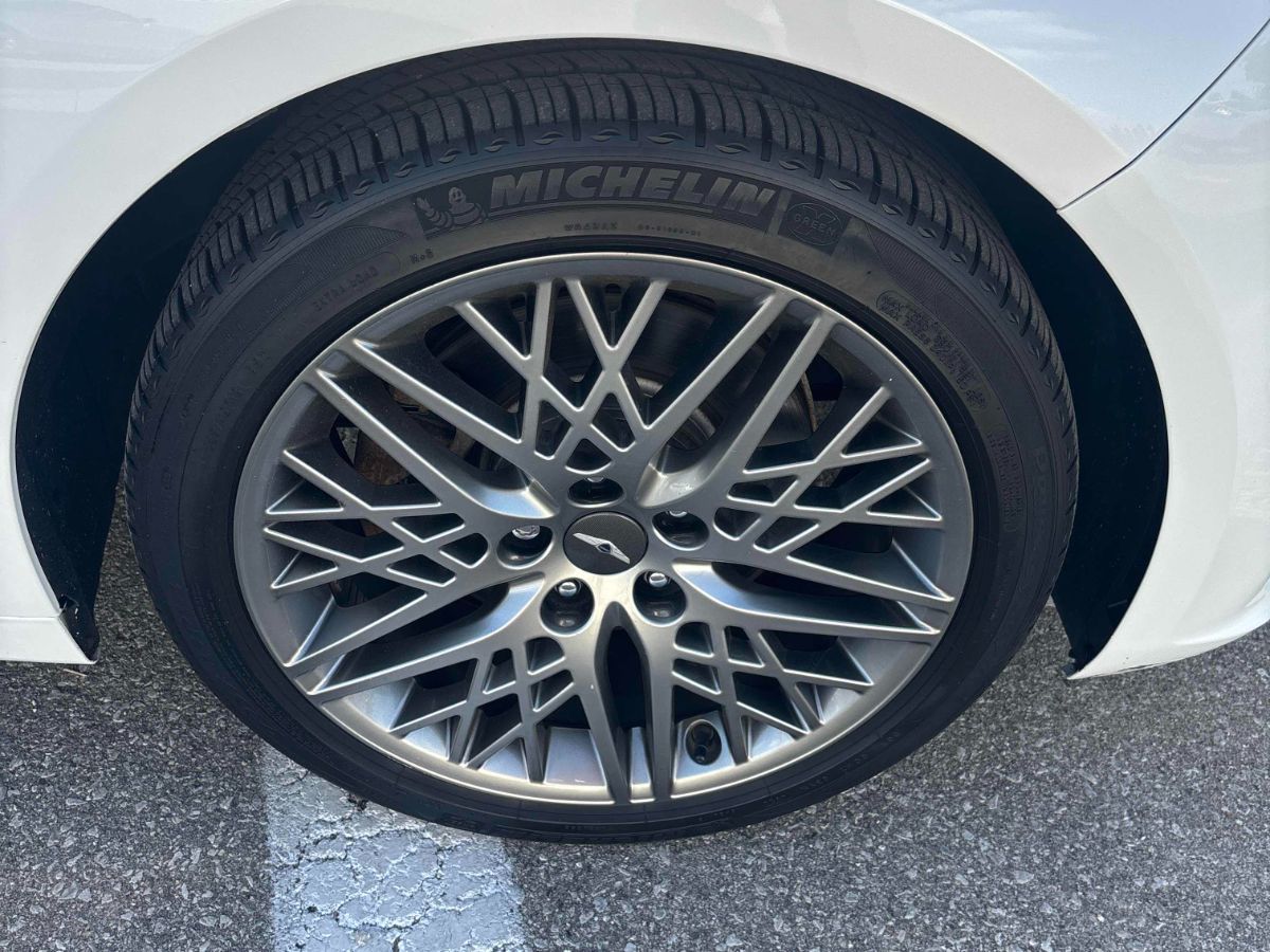 2022 GENESIS G70