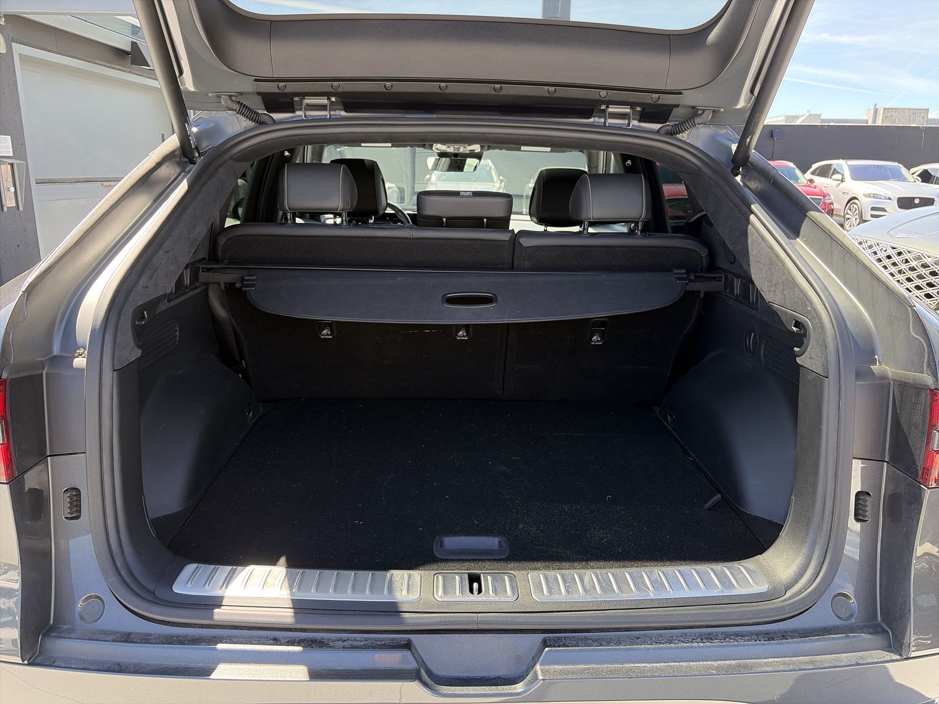 2023 GENESIS GV60