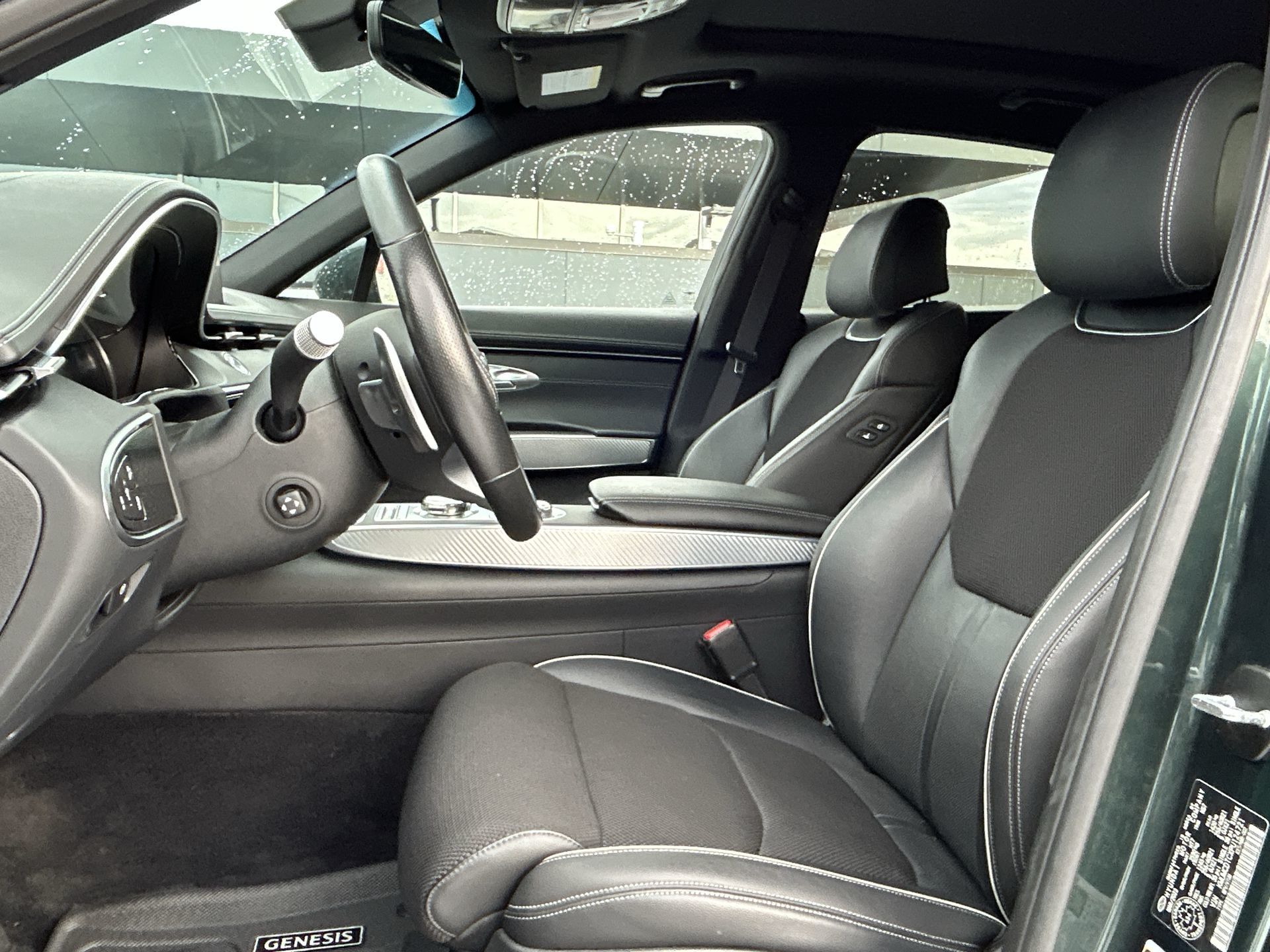 GENESIS GV70  2023 à Vancouver, Colombie-Britannique