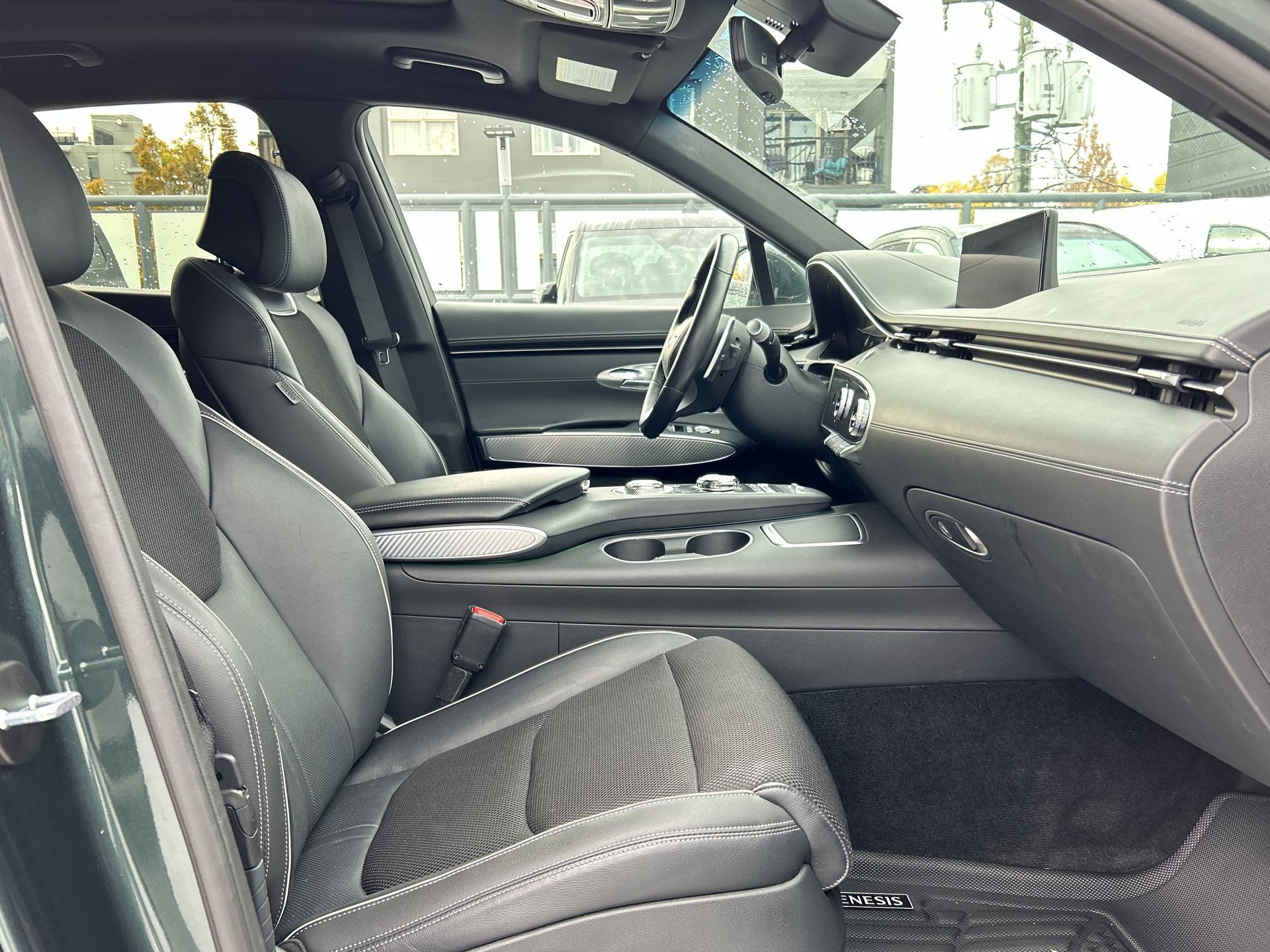 GENESIS GV70  2023 à Vancouver, Colombie-Britannique