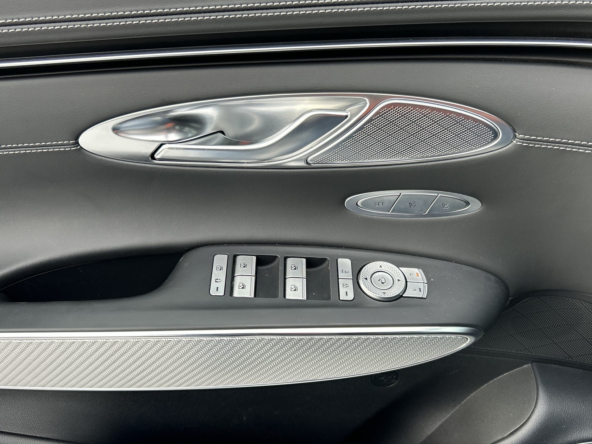 GENESIS GV70  2023 à Vancouver, Colombie-Britannique