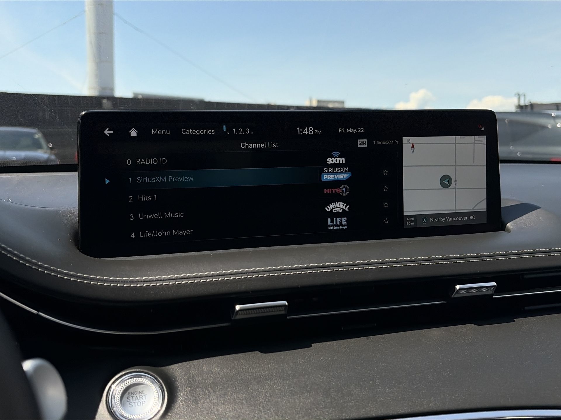 2025 GENESIS GV70