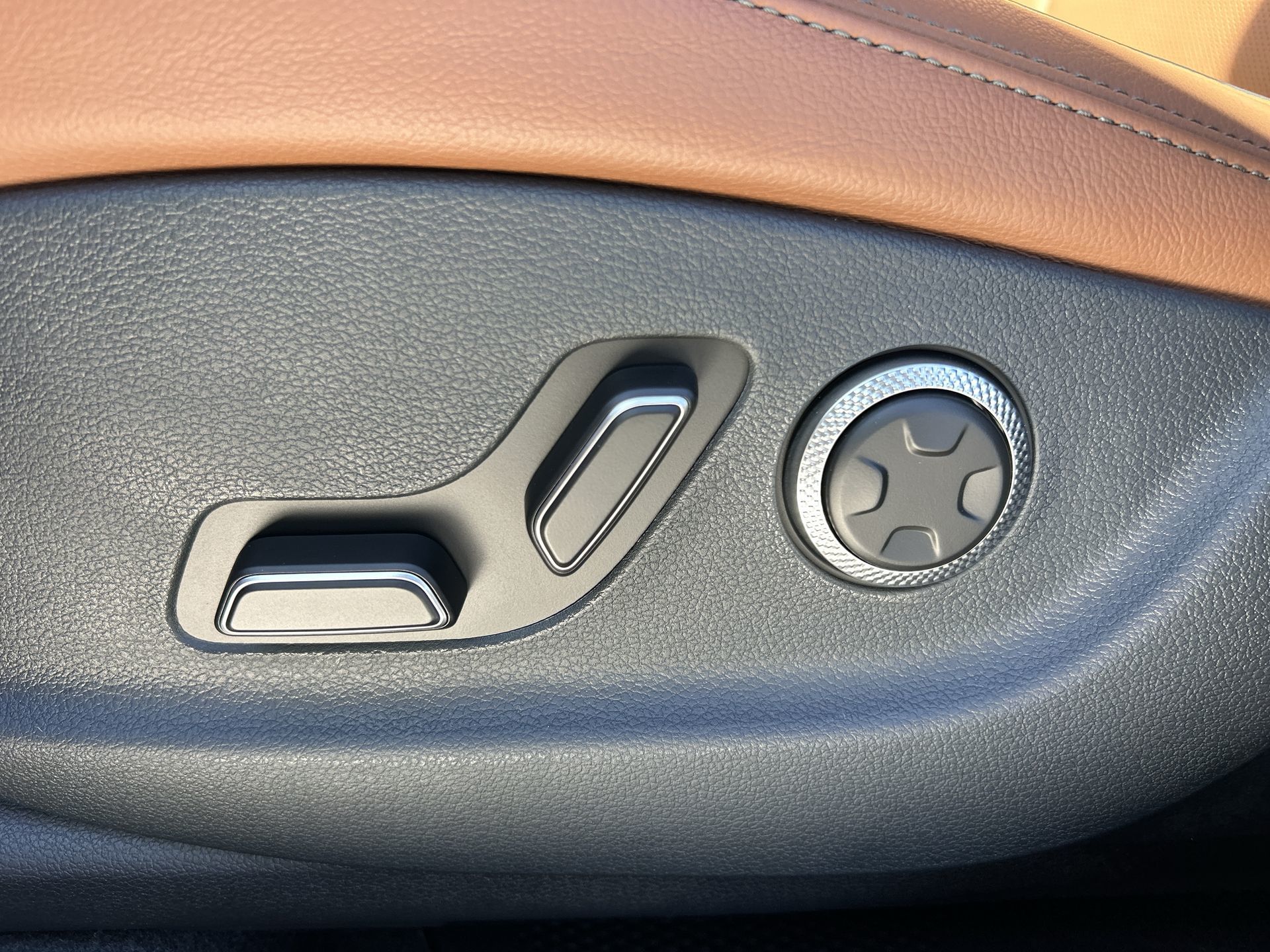 GENESIS GV70  2026 à Vancouver, Colombie-Britannique