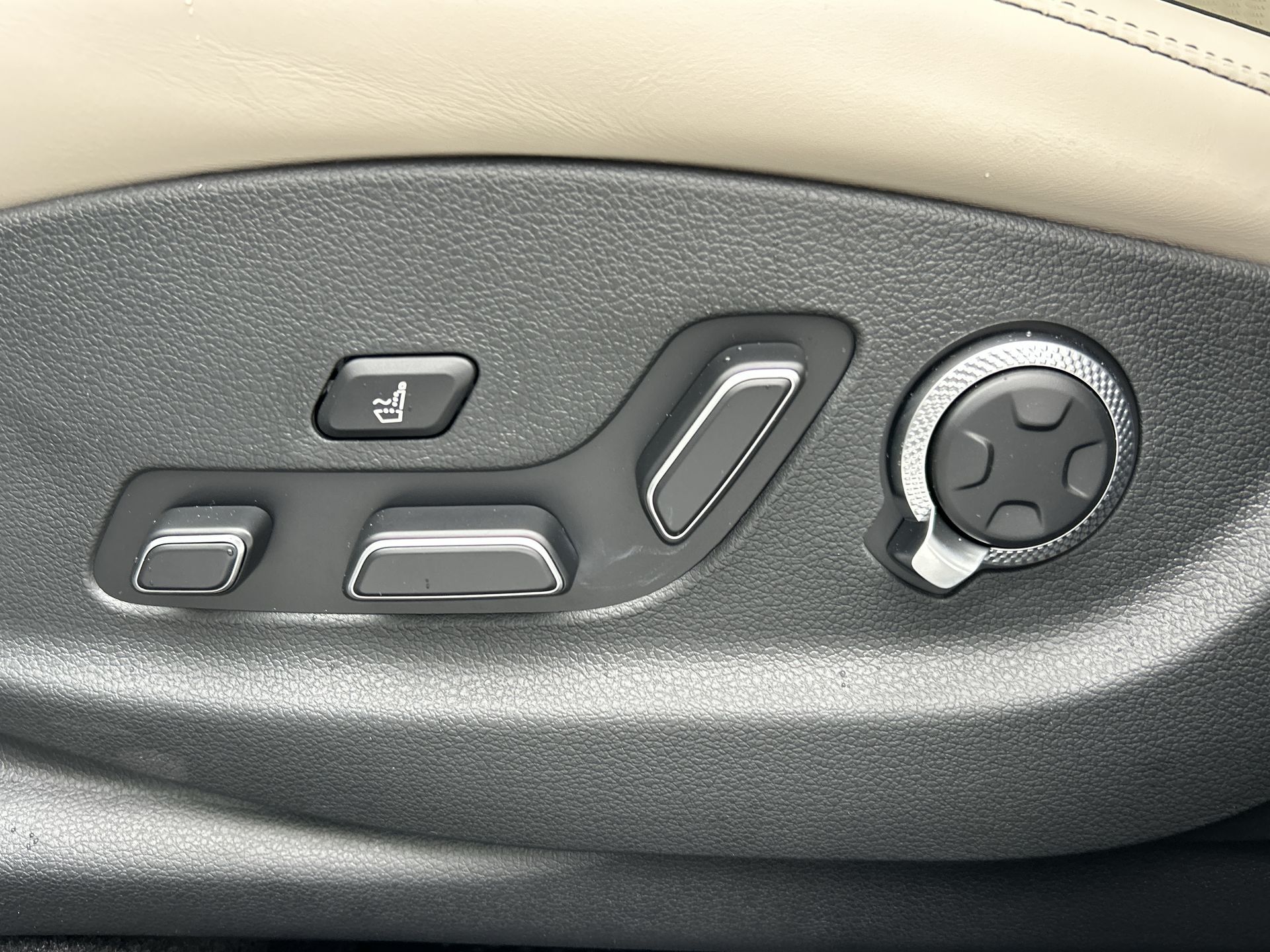 2026 GENESIS GV70 in Vancouver, British Columbia